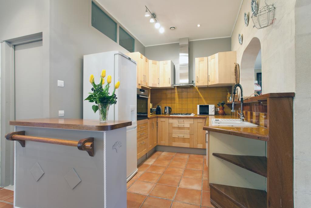 Arelate Sejour Apartment Arles Ngoại thất bức ảnh